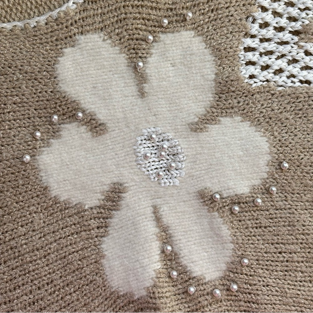 Vintage Albee Angora Blend Oversized Sweater Womens Large Beige Beaded Floral - Picture 4 of 10